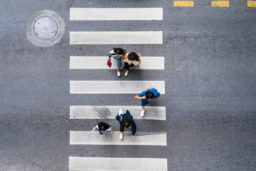 Blog how can pedestrians stay safe